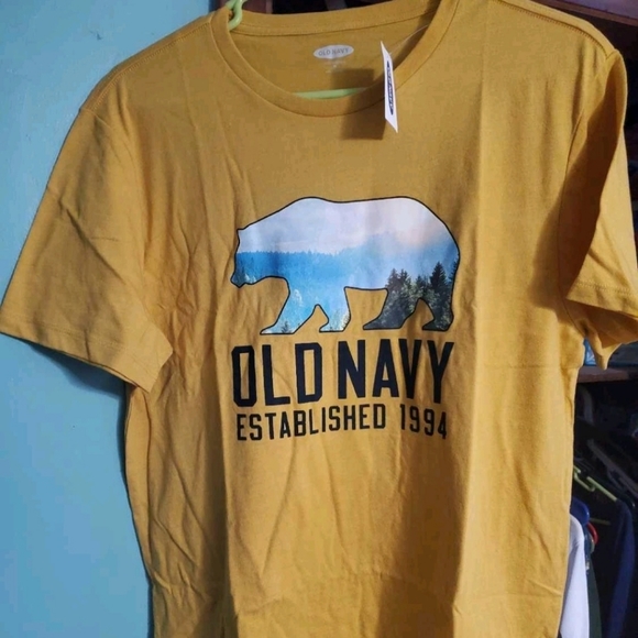 Old Navy Other - NEW Old Navy men's t-shirt